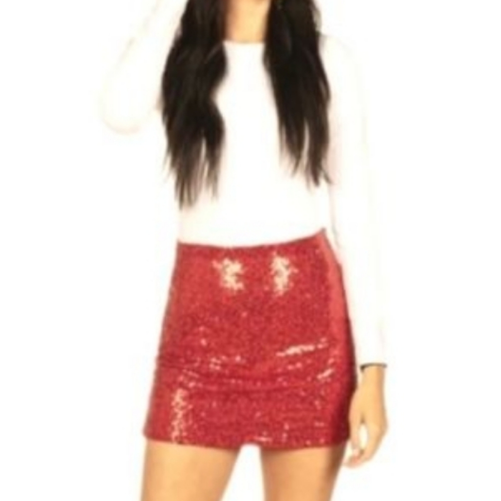 New with Tags Favlux Maroon Sequined Stretch Skirt size Large